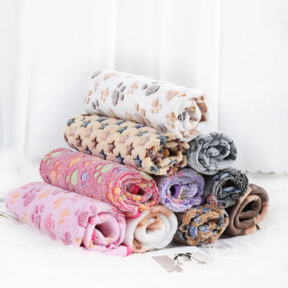 Soft Fleece Pet Blanket with Paw Print — Warm & Cozy Dog & Cat Sleeping Mat